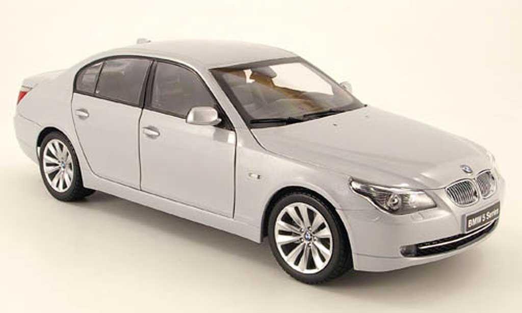 Bmw 550 E60 1/18 Kyosho E60 facelift grey diecast model cars