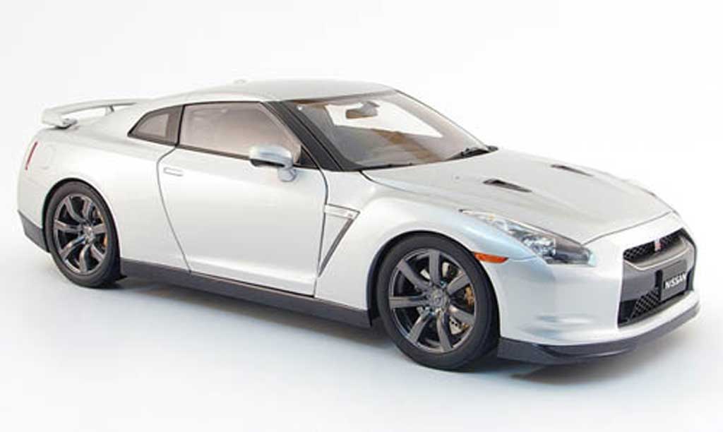 Nissan Skyline R35 1/18 Kyosho R35 gt-r premium edition grey 2008 diecast model cars