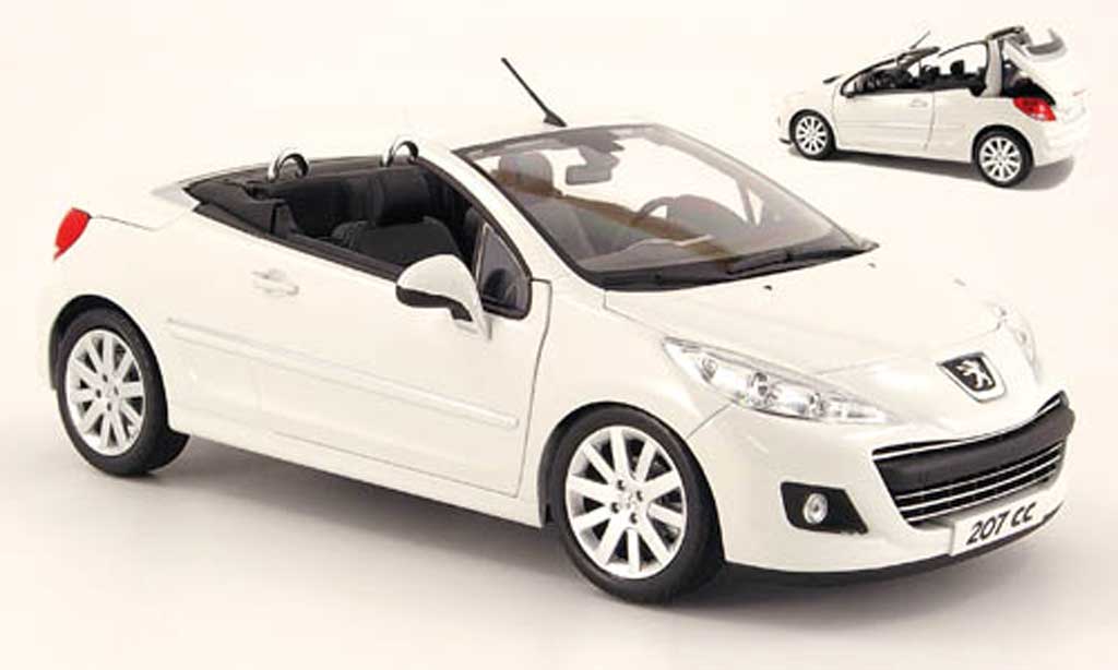 Peugeot 207 CC 1/18 Norev CC white 2009 diecast model cars