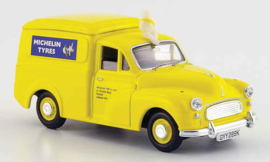 Morris Minor 1/43 Vanguards Van yellow Michelin 1971 diecast model cars