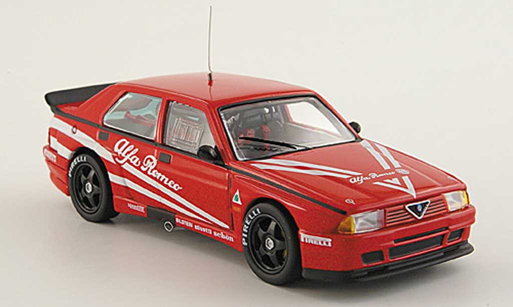 Alfa Romeo 75 Evoluzione 1/43 M4 Evoluzione Turbo Prova red 1988 diecast model cars
