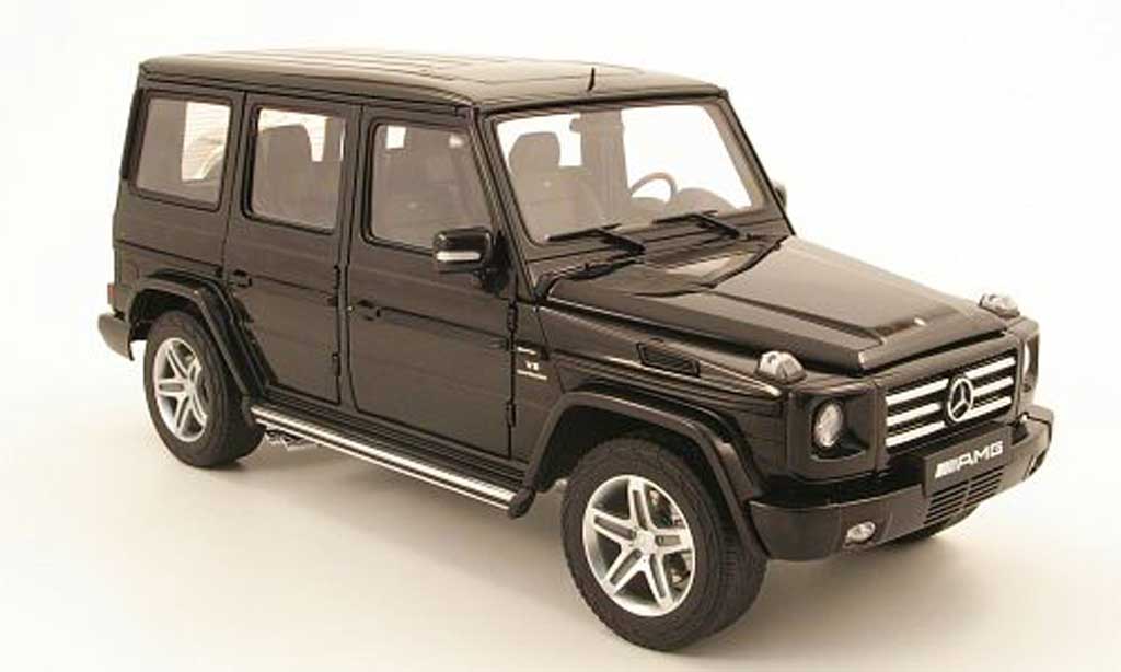 Mercedes Classe G 1/18 Autoart G55 amg black 2009 diecast model cars