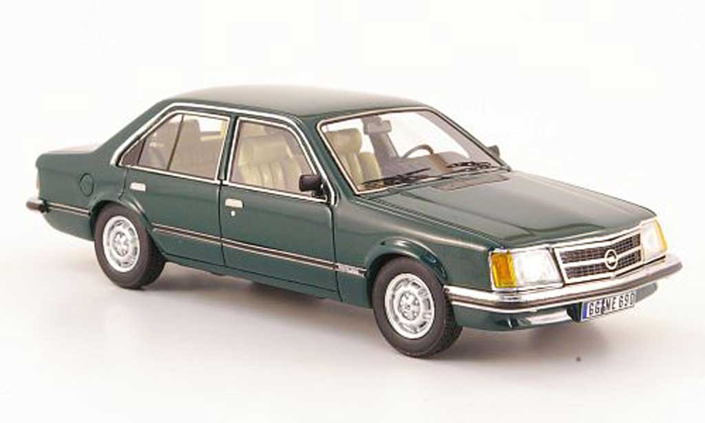 Opel Commodore C 1/43 Neo C 2.5 S grun 4-portes 1978 diecast model cars