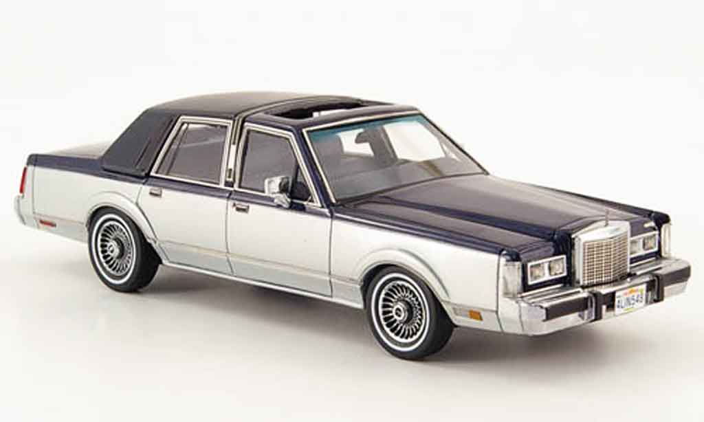 Lincoln Town Car 1982 1/43 Neo 1982 blue grey diecast model cars