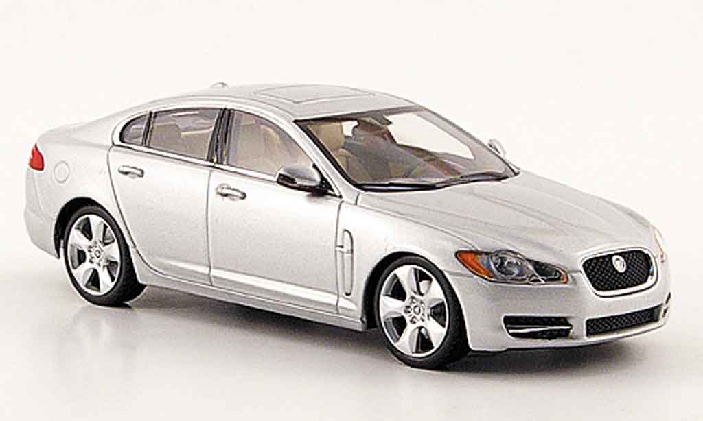 Jaguar XF 1/43 Minichamps grey metallisee 2007 diecast model cars