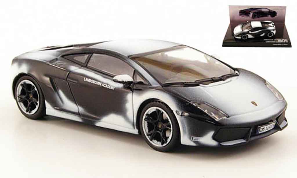Lamborghini Gallardo LP560-4 LP560-4 1/43 Minichamps black avec schneespuren 2008 diecast model cars
