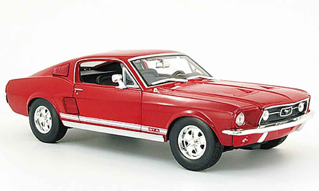 Ford Mustang 1967 1/18 Maisto 1967 gta fastback red diecast model cars