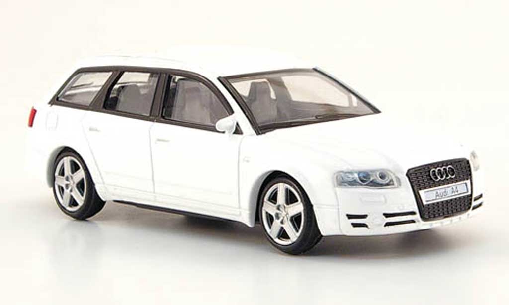 Audi A4 Avant 1/43 Mondo Motors Avant white diecast model cars
