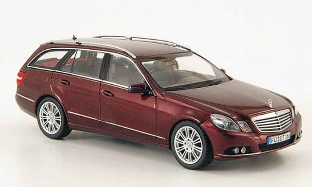 Mercedes Classe E 1/43 Schuco T Modell (S212) Elegance red 2009 diecast model cars