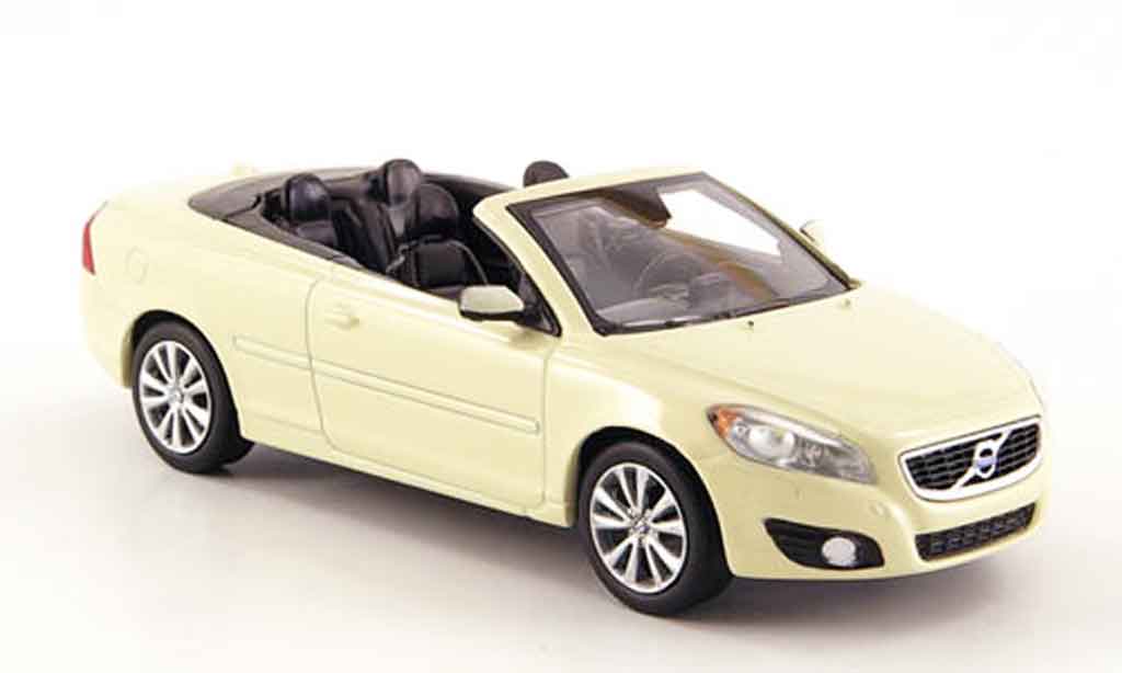 Volvo C70 1/43 MotorArt pastellyellow diecast model cars