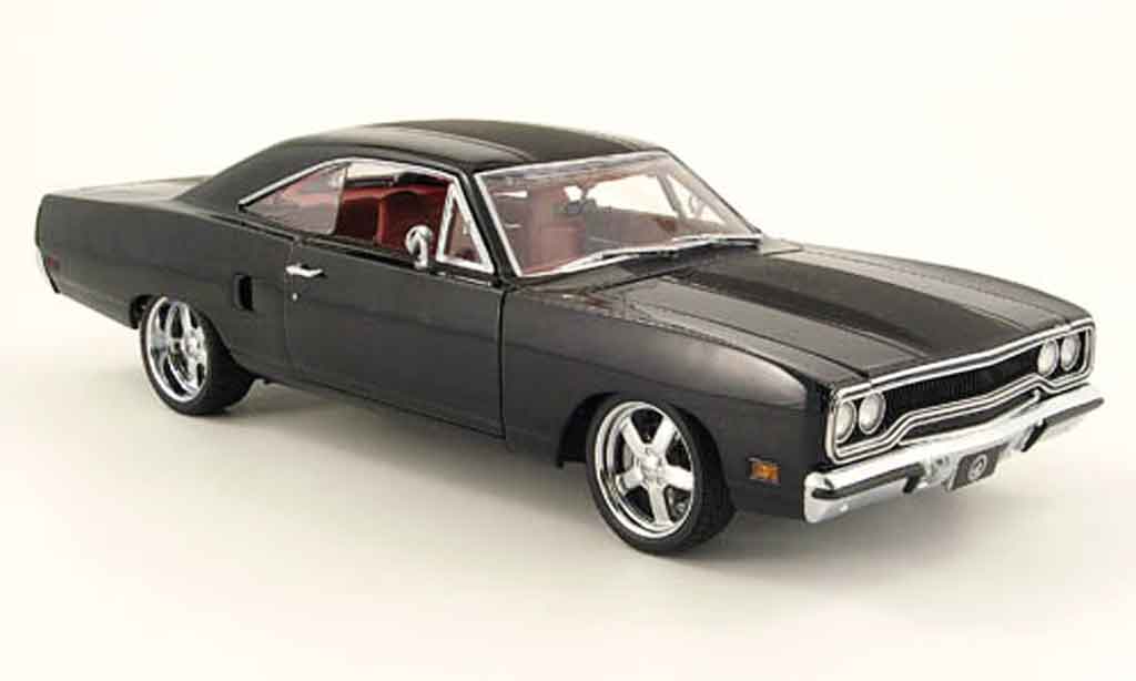 Plymouth Blackbird 1/18 GMP road runner black diecast model cars
