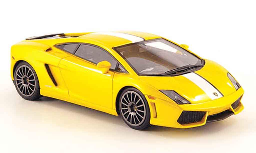 Lamborghini Gallardo LP550-2 1/43 Look Smart LP550-2 valentino balboni yellow white diecast model cars