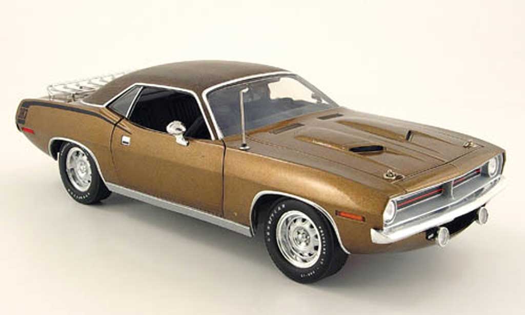 Plymouth Cuda 1970 1/18 Highway 61 1970 gator top brown diecast model cars