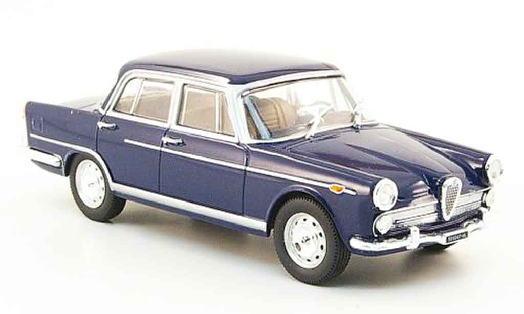 Alfa Romeo 2000 1957 1/43 Starline 1957 berline blue 1957 diecast model cars