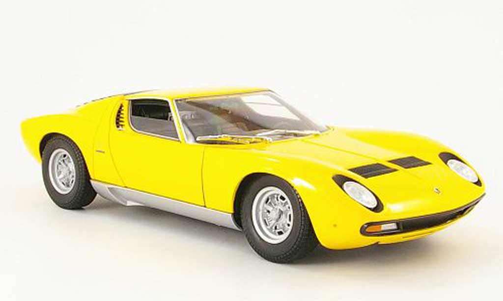 Lamborghini Miura SV 1/18 Welly SV yellow 1971 diecast model cars