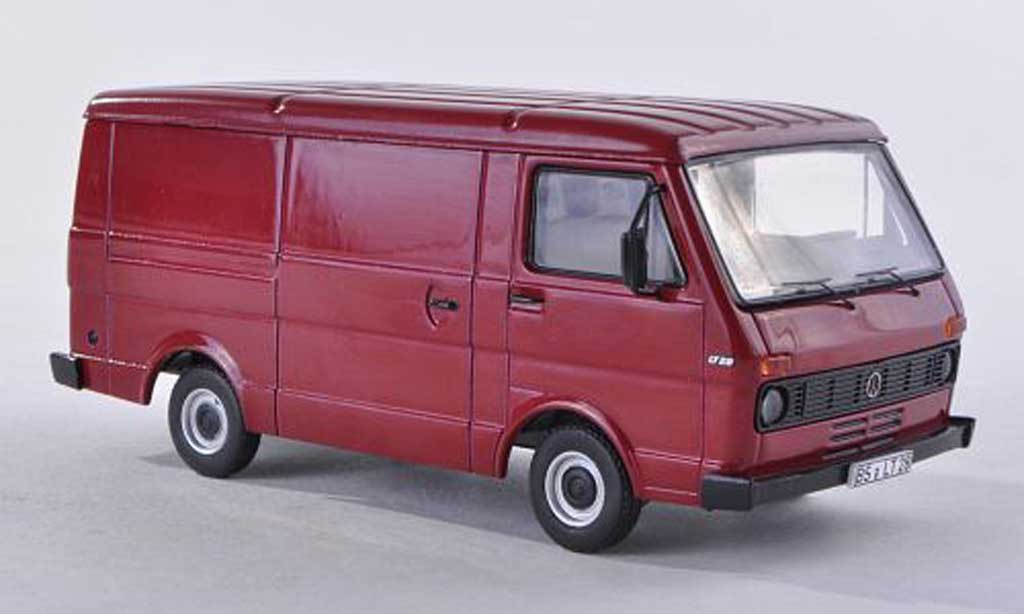 Volkswagen LT28 1/43 Premium ClassiXXs kombiblack-red diecast model cars