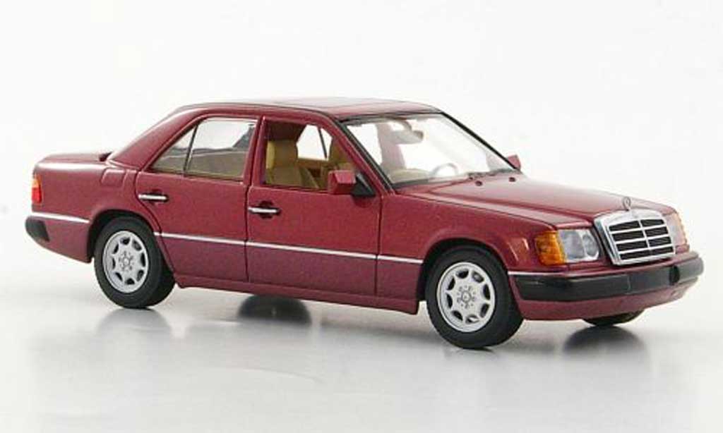 Mercedes 230 E 1/43 Minichamps E E (W124) red 1991 diecast model cars