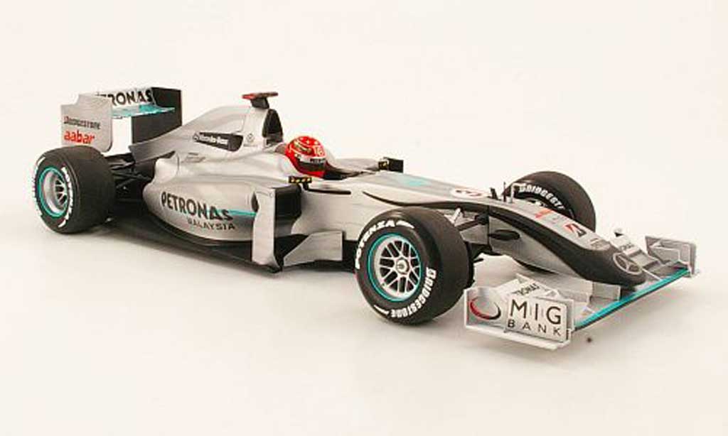 Mercedes F1 1/18 Minichamps gp no.3 petronas m.schumacher showcar 2010 diecast model cars