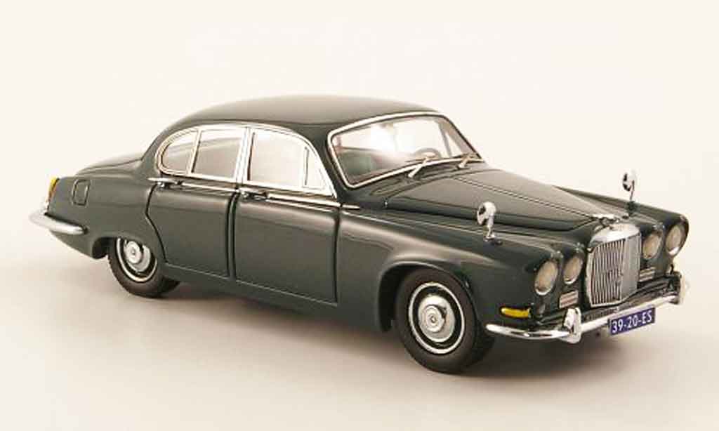 Jaguar 420 1/43 Neo grun 1967 diecast model cars