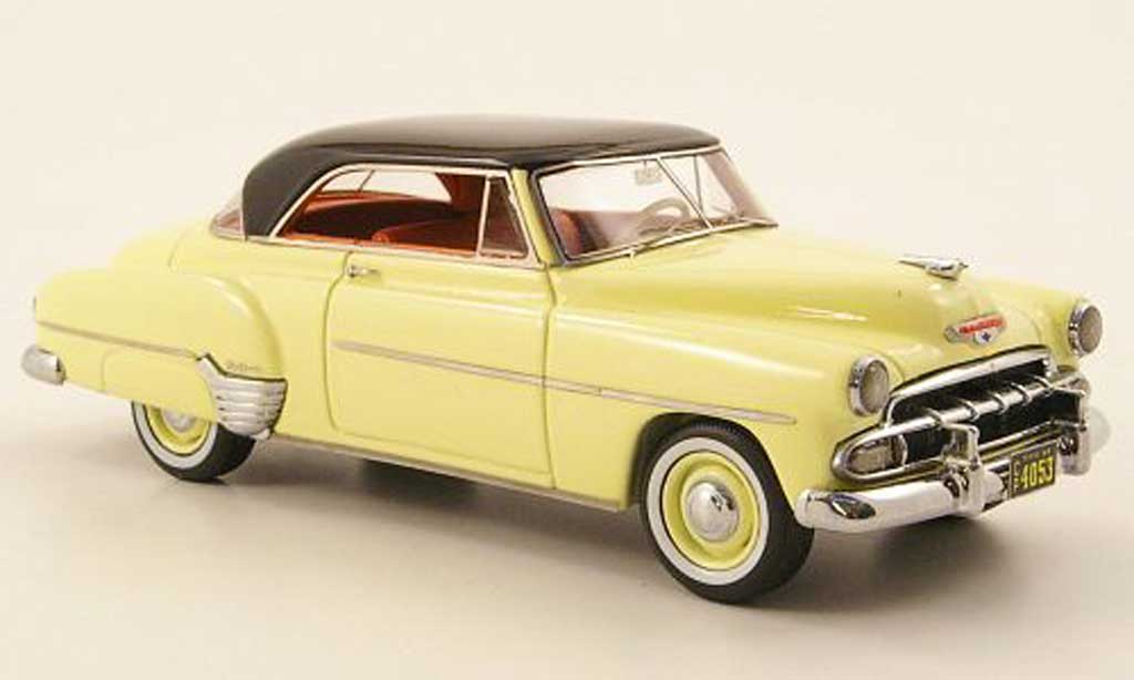 Chevrolet De Luxe 1/43 American Excellence HT Coupe yellow/black lim. Aufl. 500 1952 diecast model cars