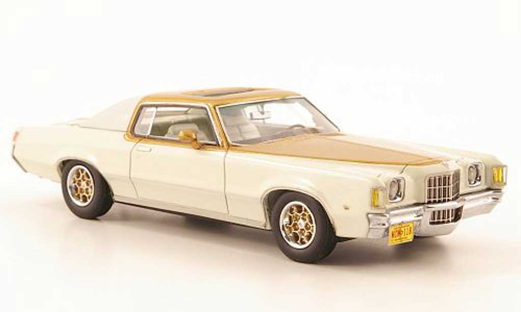 Pontiac Grand Prix 1/43 American Excellence Hurst SSJ gold/white lim. Aufl. 500 1972 diecast model cars