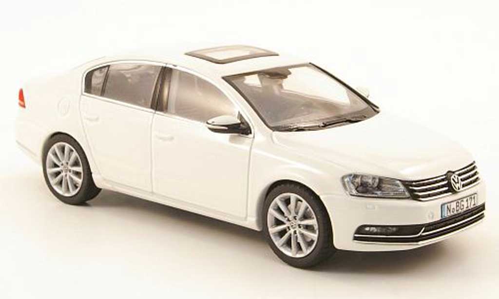 Volkswagen Passat 1/43 Schuco white 2011 diecast model cars