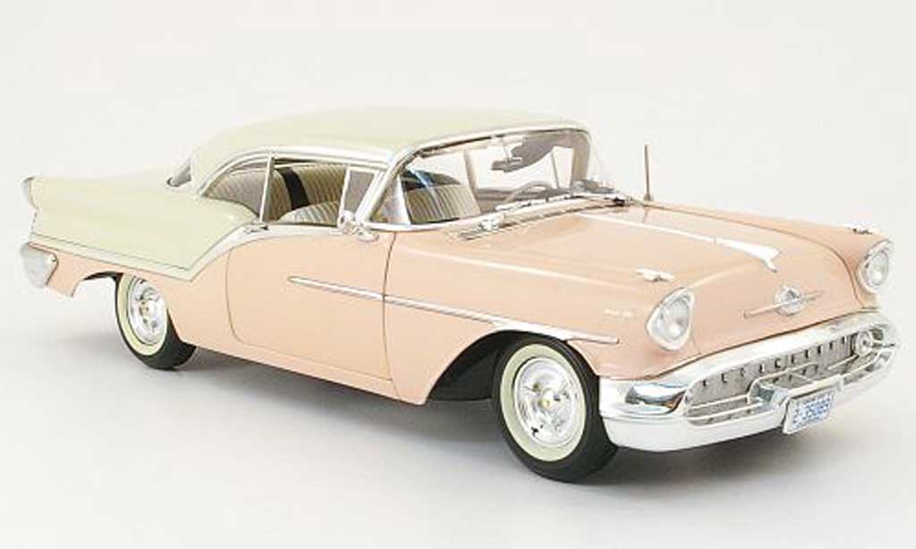Oldsmobile Super 88 1/18 Highway 61 pink/beige 1957 diecast model cars