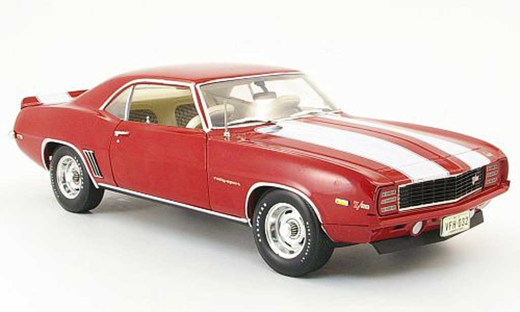 Chevrolet Camaro Z28 1/18 Highway 61 Z28 rs red/white 1969 diecast model cars
