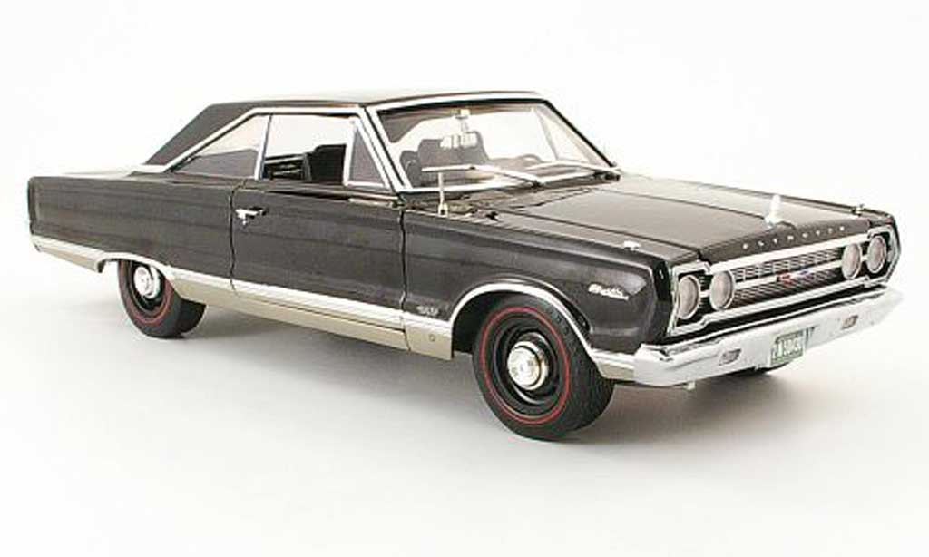 Plymouth Satellite 1/18 Highway 61 black 1967 diecast model cars