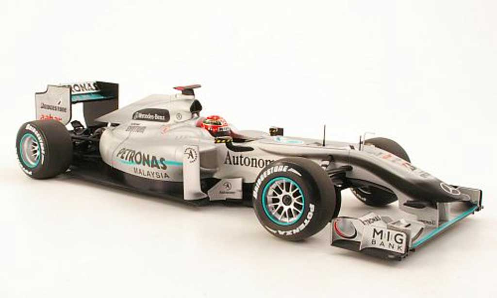 Mercedes F1 1/18 Minichamps GP MGP W01 No.3 Petronas M.Schumacher Saison 2010 diecast model cars