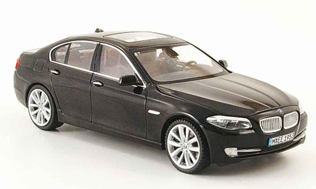 Bmw 550 F10 1/43 Schuco F10 Limousine black 2010 diecast model cars