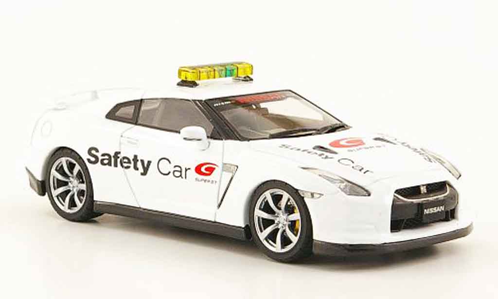 Nissan Skyline R35 1/43 Ebbro R35 GT R Safety Car Super GT 2009 diecast model cars
