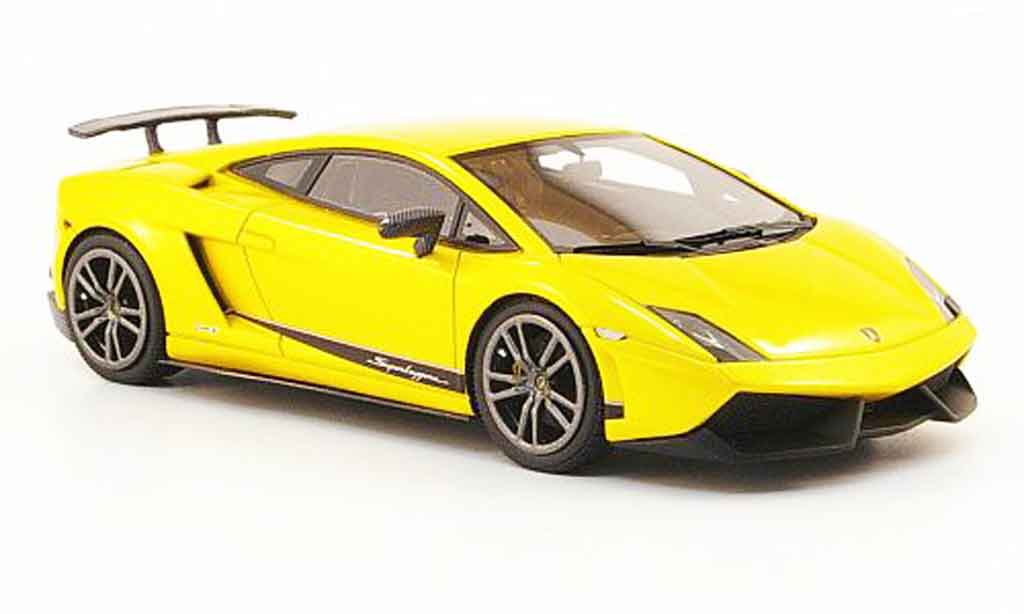 Lamborghini Gallardo LP570-4 1/43 Look Smart LP570-4 superleggera yellow 2010 diecast model cars
