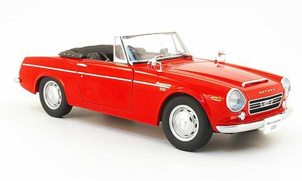 Datsun Fairlady 1/18 Autoart 2000 (sr311) red diecast model cars