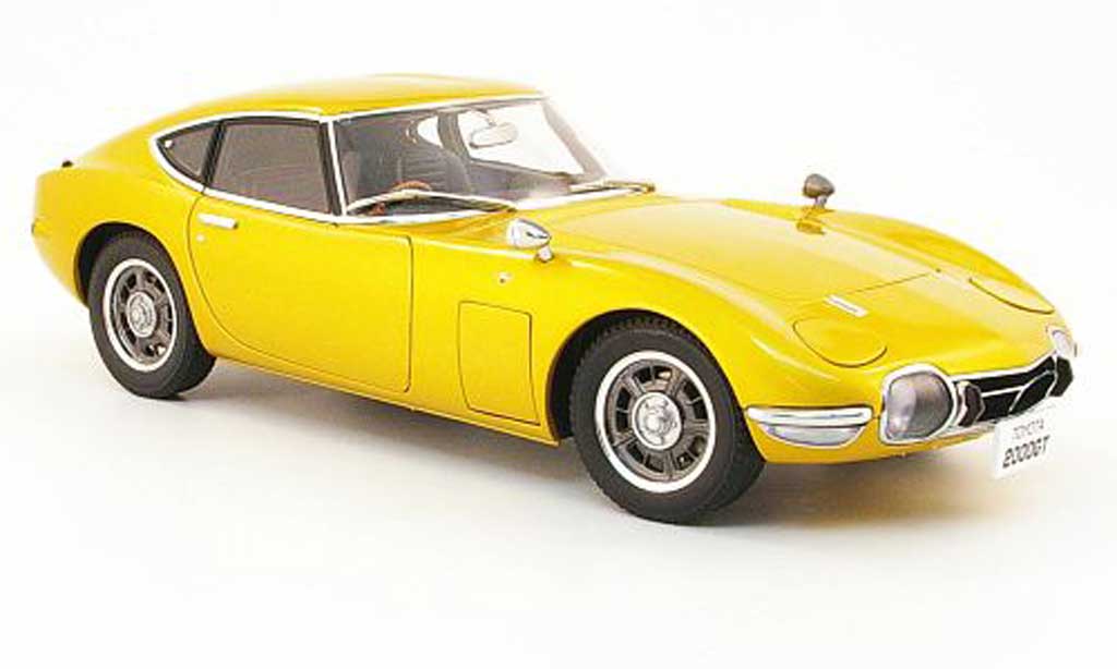 Toyota 2000 GT 1967 1/18 Autoart 1967 coupe gold diecast model cars