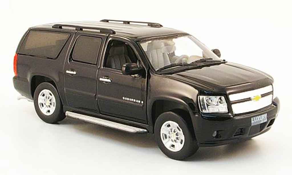 Chevrolet Suburban 1/43 Luxury Die Cast black 2009 2010 diecast model cars