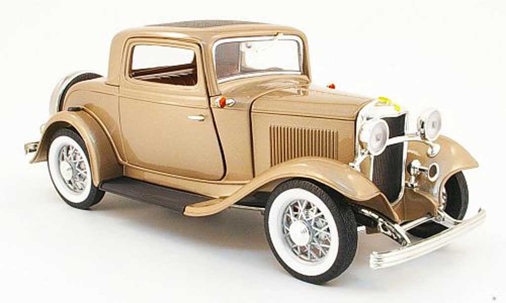 Ford 1932 1/18 Yat Ming 3 Window Coupe beige diecast model cars