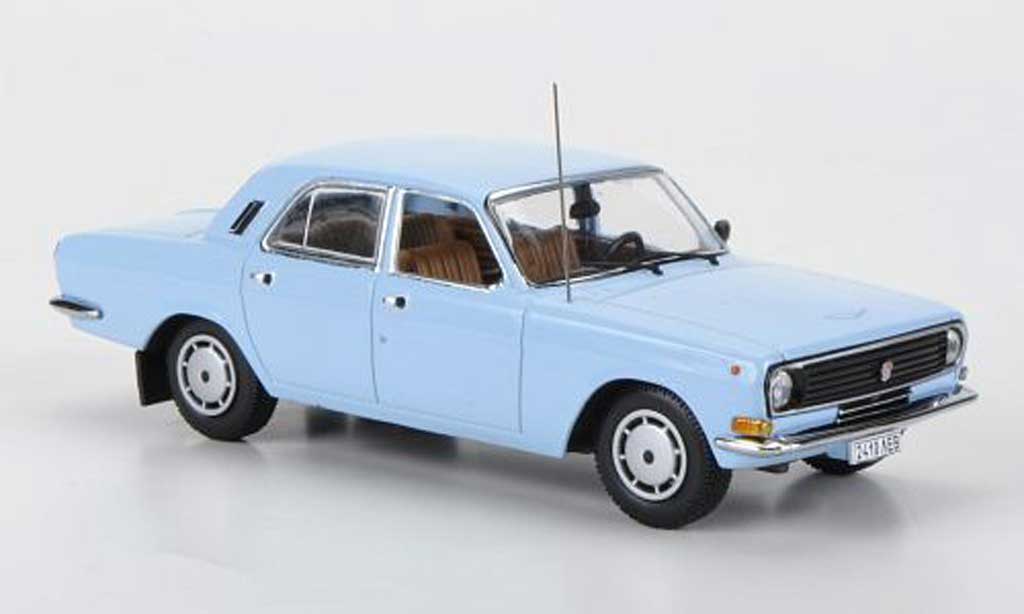 Gaz M24 1/43 IST Models 10 blue 1985 diecast model cars