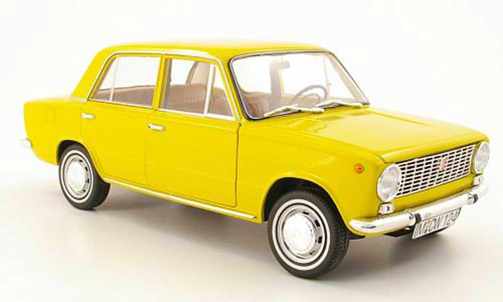 Fiat 124 1/18 IST Models yellow l.e. 1012 1971 diecast model cars