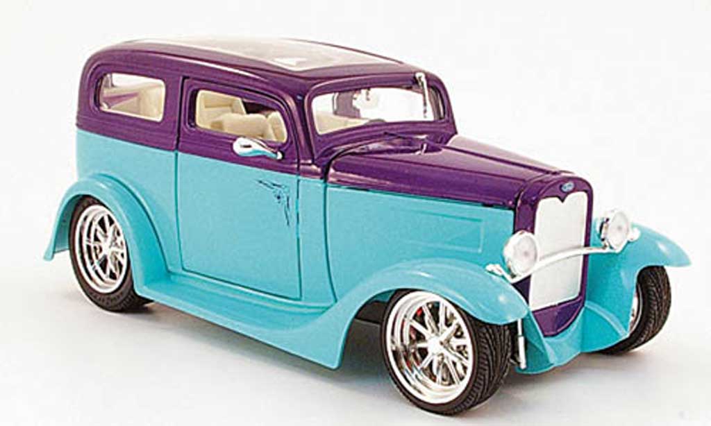 Ford Model A 1/18 Yat Ming Sedan turkis/lila mit Panoramadach 1931 diecast model cars