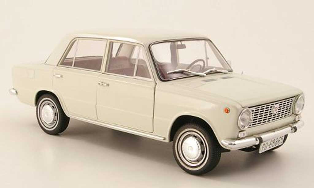 Seat 124 1/18 IST Models white 1969 diecast model cars