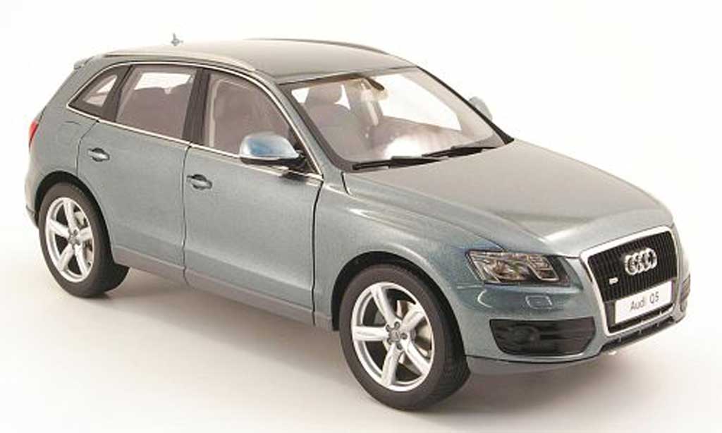 Audi Q5 1/18 Kyosho blue ciel diecast model cars
