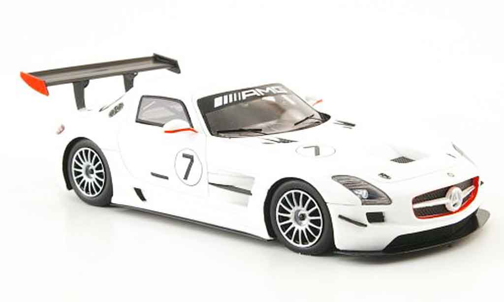 Mercedes SLS 1/43 Spark AMG GT3 No.7 white 2010 diecast model cars