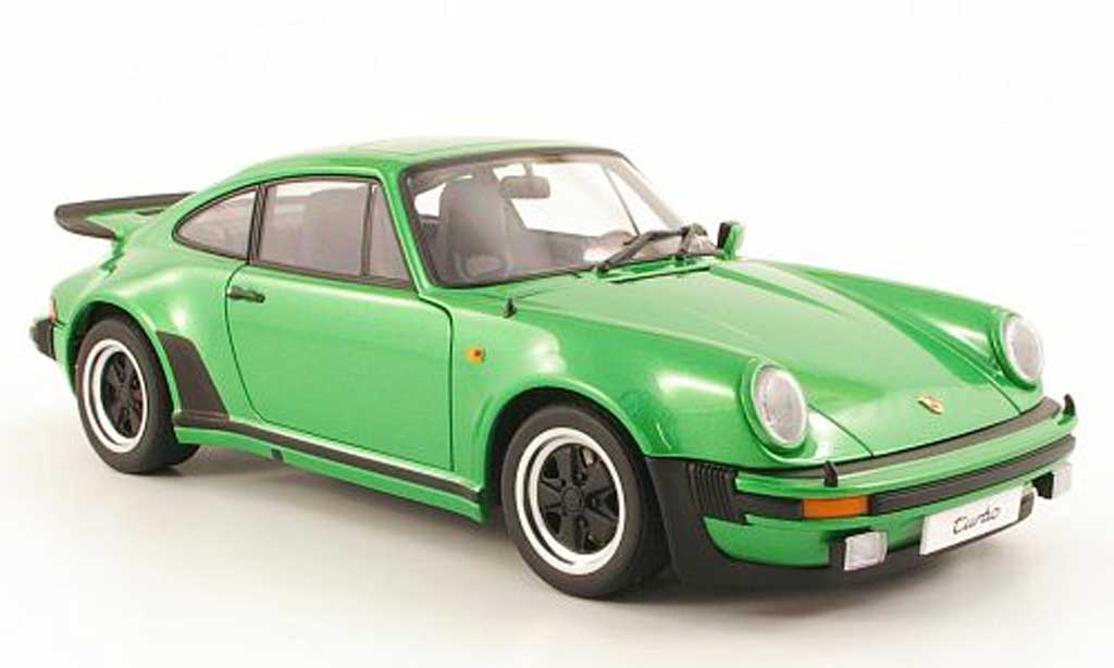 Porsche 930 Turbo 1/18 Autoart Turbo 3.0 grun 1975 diecast model cars