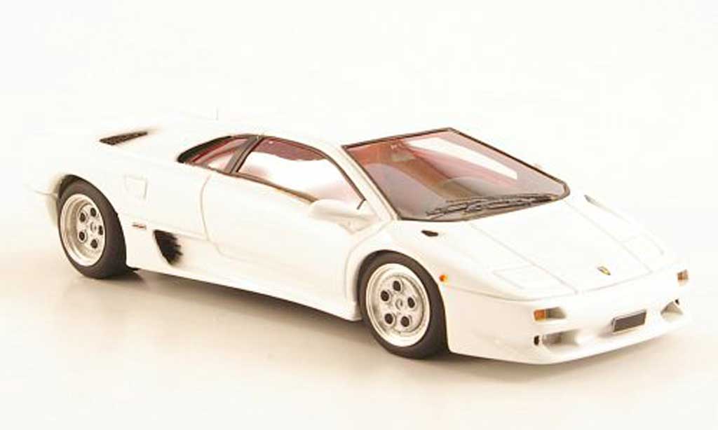 Lamborghini Diablo VT 1/43 Look Smart VT white 1993 diecast model cars
