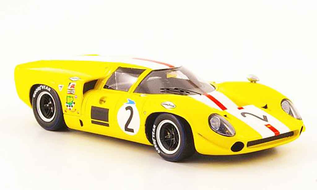 Lola T70 1/43 Spark Mk 3 No.2 BOAC 500 1968 diecast model cars