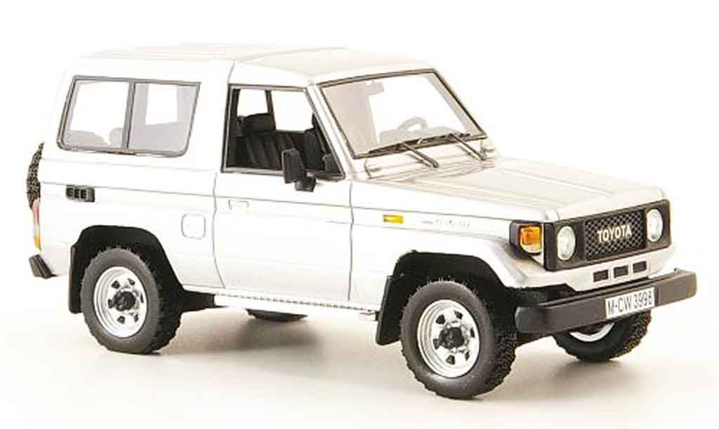 Toyota Land Cruiser 1/43 Neo grey metallisee liavec. auflage 300 1985 diecast model cars