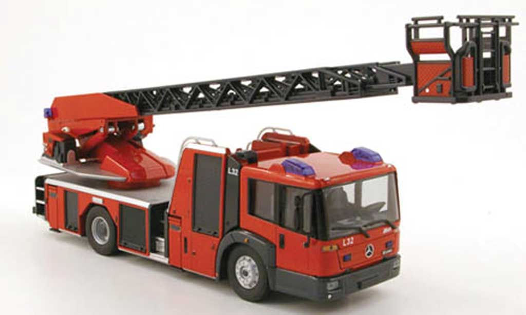 Mercedes Econic 1/43 Wiking DL 32 pompier diecast model cars