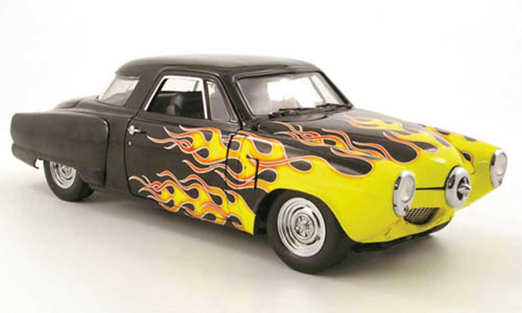 Studebaker Champion 1/18 Highway 61 custom noir mit flammendekor 1950 diecast model cars