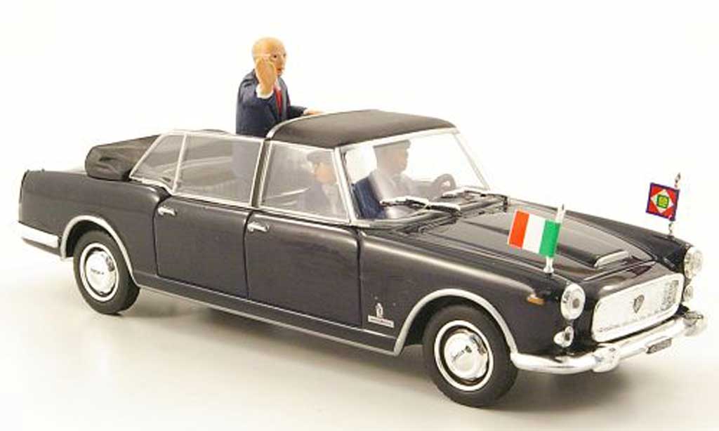 Lancia Flaminia Presidenziale 1/43 Starline Presidenziale G.Napolitano 2009 diecast model cars